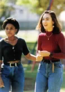 我国与南非建立外交关系