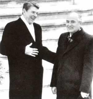 1986年1月1日里根与戈尔巴乔夫互致问候(2025-1-1已更新)