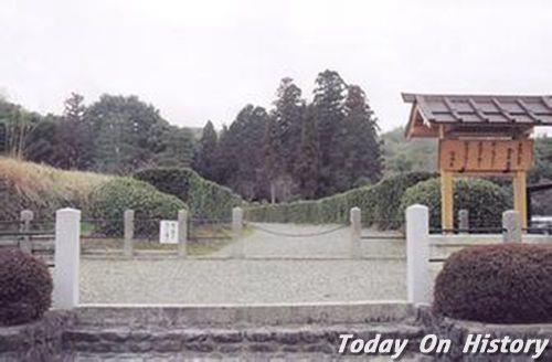 1196年1月3日日本天皇土御门天皇出生(2025-1-3已更新)