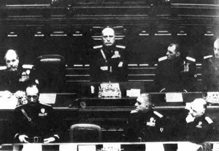 1925年1月6日墨索里尼改组内阁，全部由法西斯份子组成(2026-1-6已更新)