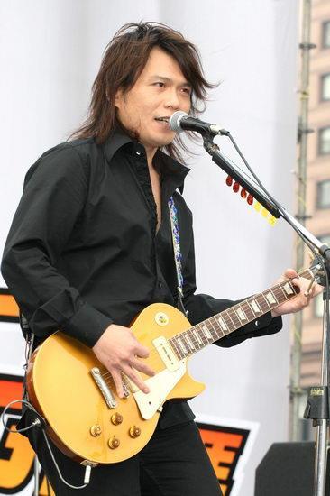 1968年1月14日台湾摇滚乐歌手伍佰出生(2025-1-14已更新)