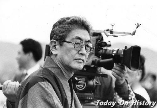 2013年1月15日日本知名编剧、导演、演员大岛渚肺炎病逝(2025-1-15已更新)