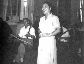 全国掀起向志愿军和朝鲜捐款捐物的高潮