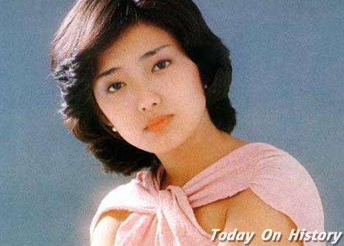 1959年1月17日日本著名艺人山口百惠出生(2025-1-17已更新)