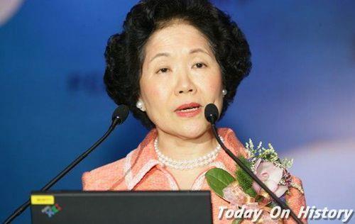 1940年1月17日香港政府官员、曾任香港政务司司长的陈方安生出生(2026-1-17已更新)