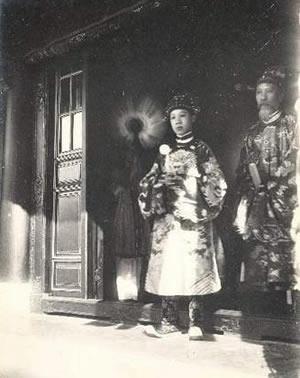 我国与越南建立外交关系