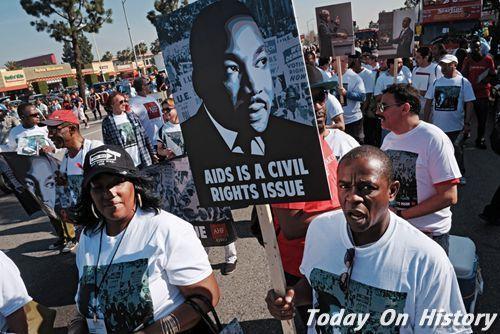 1986年1月20日马丁·路德·金纪念日首次成为美国法定假日(2025-1-20已更新)