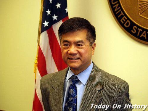 1950年1月21日美籍华裔政治家、民主党党员骆家辉出生(2025-1-21已更新)