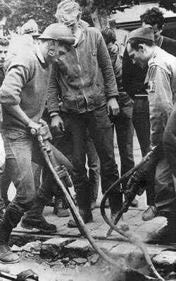 1960年1月24日阿尔及利亚的法国人发动反对阿尔及利亚独立的暴动(2025-1-24已更新)