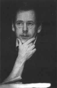 1993年1月26日瓦茨拉夫·哈韦尔当选捷克第一任总统(2025-1-26已更新)