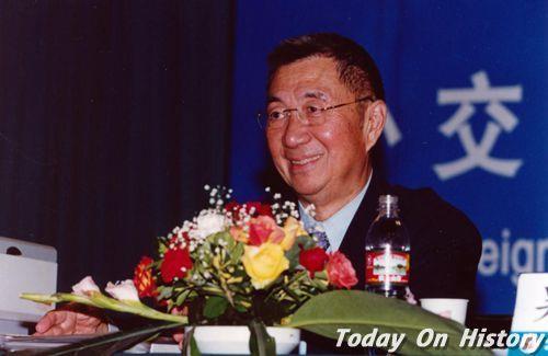 1936年1月27日美国华裔物理学家丁肇中出生(2025-1-27已更新)