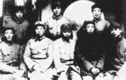 我国外交战线的杰出领导人姬鹏飞逝世