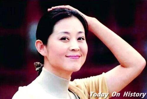 1959年2月16日中央电视台节目主持人倪萍出生(2025-2-16已更新)