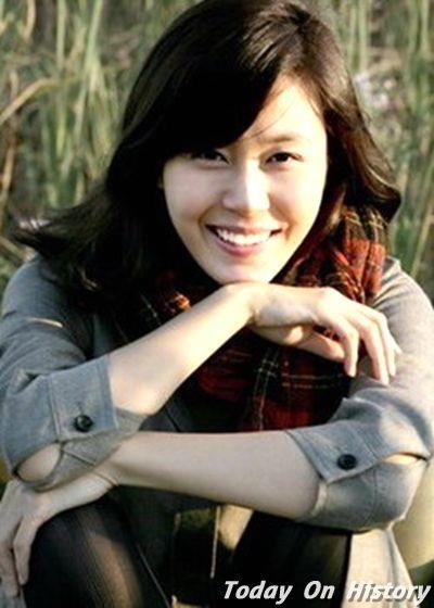 1978年2月21日韩国女演员金荷娜出生(2025-2-21已更新)