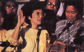 1986年2月27日科拉松·阿基诺就任菲律宾总统(2025-2-27已更新)