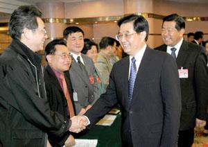 2005年3月4日胡锦涛在北京提出新形势下发展两岸关系的四点意见(2025-3-4已更新)