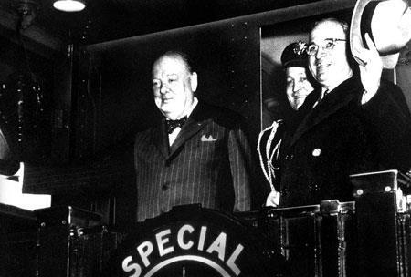 1946年3月5日丘吉尔在发表著名的“铁幕演说”，标志着冷战的开始(2025-3-5已更新)