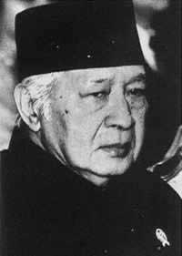 1998年3月10日苏哈托再次当选印尼总统(2025-3-10已更新)