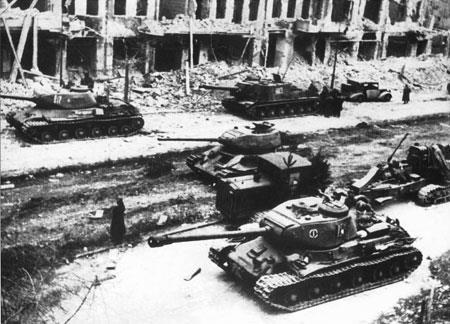 1945年3月16日苏军发起维也纳战役(2025-3-16已更新)