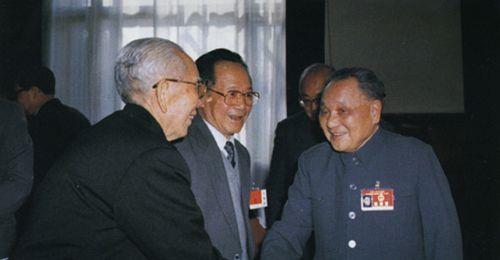 1988年3月25日七届人大一次会议举行(2025-3-25已更新)