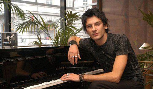 克罗地亚钢琴演奏家马克西姆出生