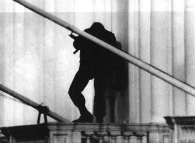 1980年5月5日英国人攻进伊朗大使馆救出19位人质(2024-5-5已更新)