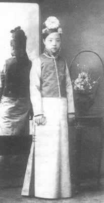 1902年10月29日中国第一所女子学校招生(2024-10-29已更新)