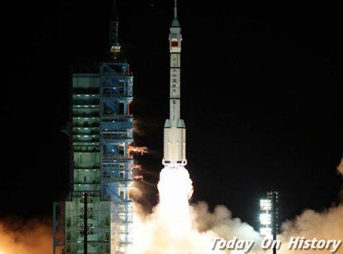 2011年11月1日“神舟八号”航天飞船成功发射(2024-11-1已更新)