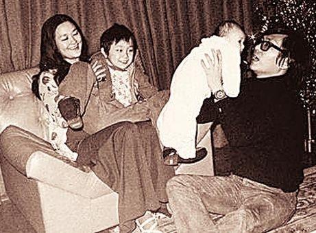 香港四大才子黄霑去世