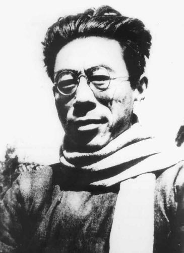 1899年11月24日闻一多诞生(2024-11-24已更新)