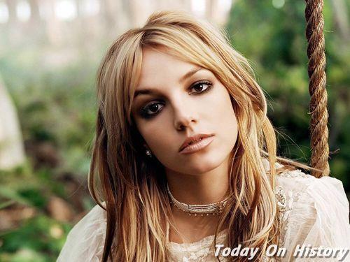 1981年12月2日美国女歌手“小甜甜布兰妮”出生(2024-12-2已更新)