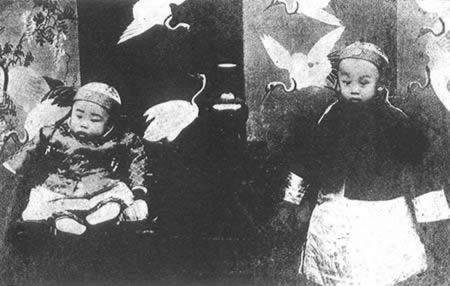 末代皇帝溥仪登基