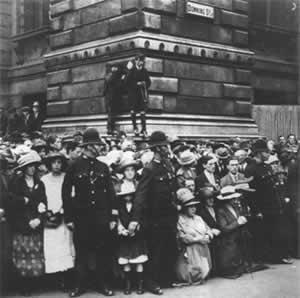 1922年12月6日爱尔兰自由邦成立(2025-12-6已更新)