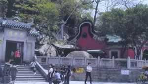 中葡两国政府澳门政权交接仪式隆重举行