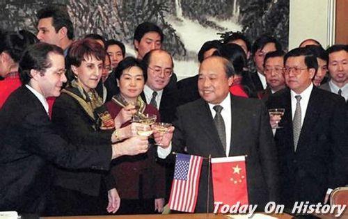 2001年12月27日美国宣布给予中国永久正常贸易关系地位(2025-12-27已更新)