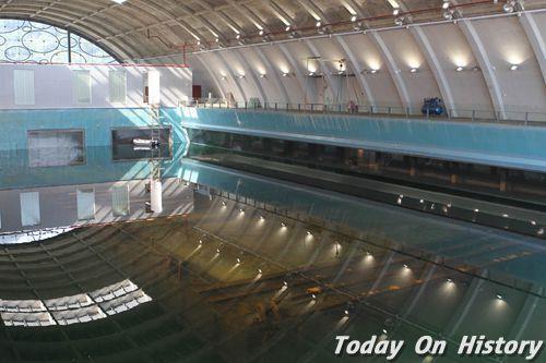 2007年12月28日南海一号完成整体打捞 正式进入水晶宫(2024-12-28已更新)