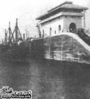 1914年6月7日第一艘货船通过巴拿马运河(2025-6-7已更新)