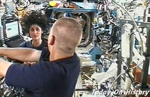 2007年6月16日苏尼特·威廉斯打破女性太空持续飞行时间纪录(2024-6-16已更新)