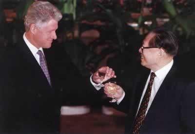 1998年6月25日美国总统克林顿访华(2025-6-25已更新)