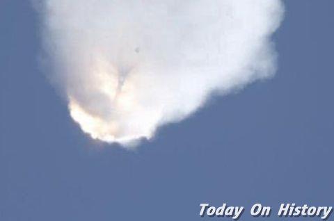 美国猎鹰9火箭空中爆炸