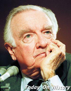 2009年7月17日美国传奇新闻主播沃尔特·克朗凯特逝世(2024-7-17已更新)