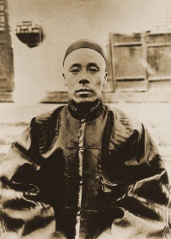 八国联军暴行图片集