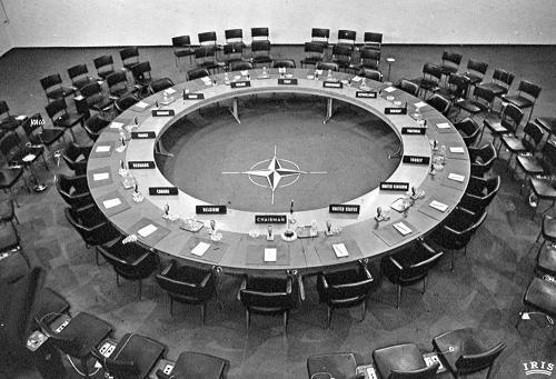 1949年8月24日北约经各国陆续批准后开始生效(2024-8-24已更新)