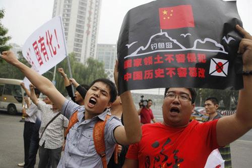 日本购买钓鱼岛 中国反日大游行