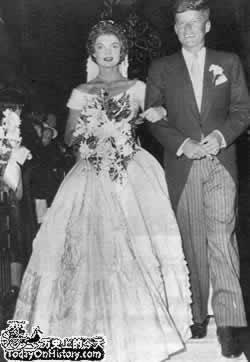 1953年9月12日肯尼迪和杰奎琳结为伉俪(2024-9-12已更新)