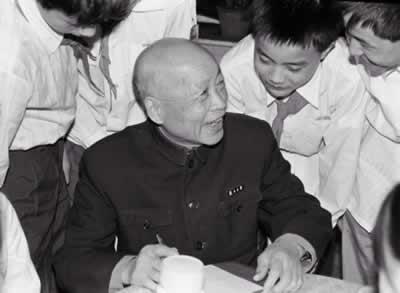 1902年9月23日中国杰出的数学家苏步青出生(2024-9-23已更新)