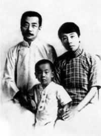 伟大的文学家鲁迅诞辰