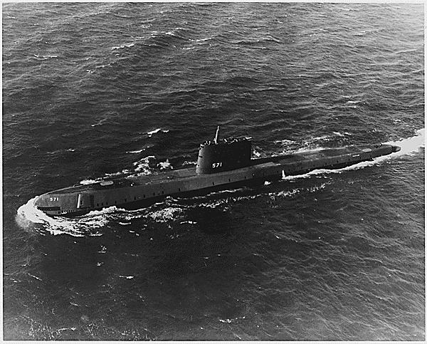1954年9月30日世界首艘核动力潜艇鹦鹉螺号开始服役(2024-9-30已更新)